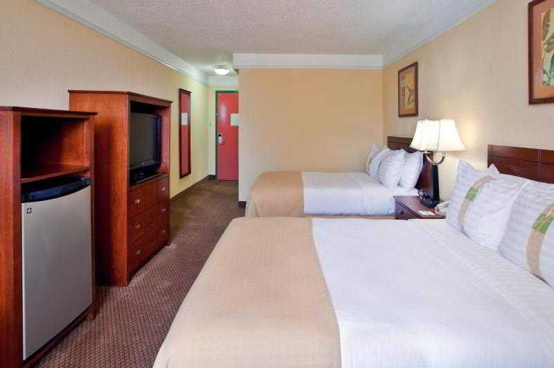 Holiday Inn Ponce & El Tropical Casino By Ihg Exterior foto